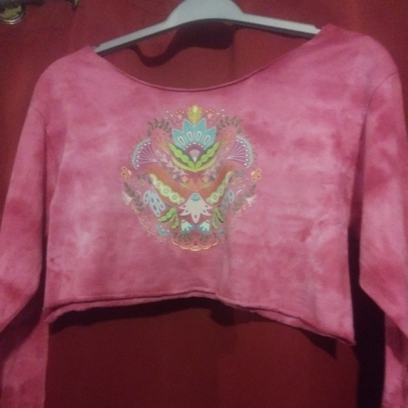 NWOT LONG SLEEVE TIE-DYED CROPPED T - Picture 1 of 4